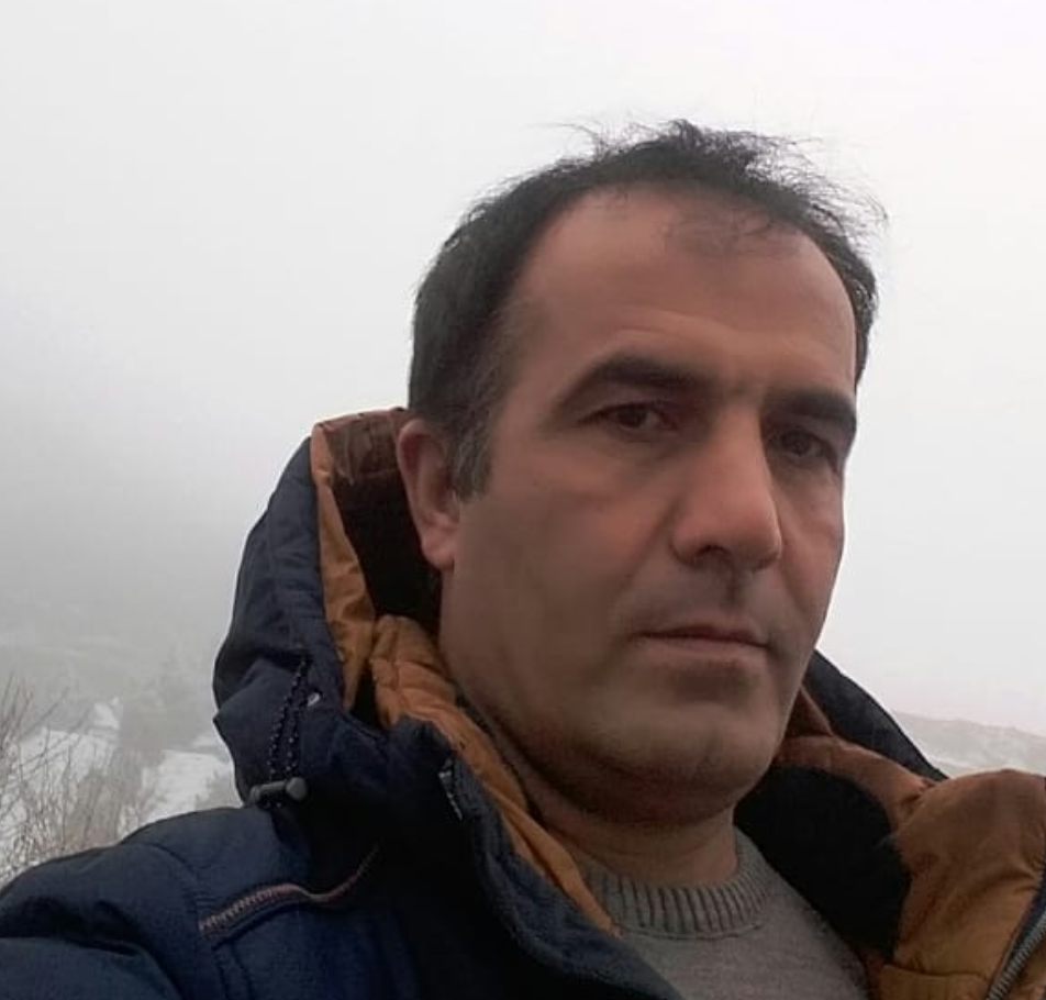 محمود خدایار