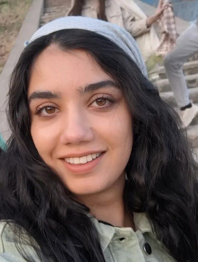 زهرا عیدی‌نژاد