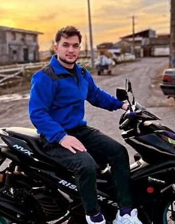 امیرحسین منصوری