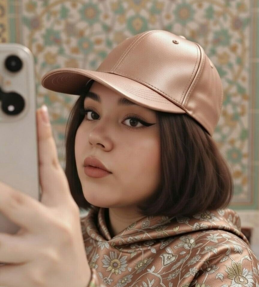 فائزه ایزدی