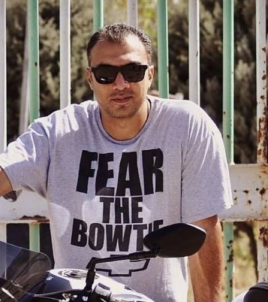 علیرضا نجاری