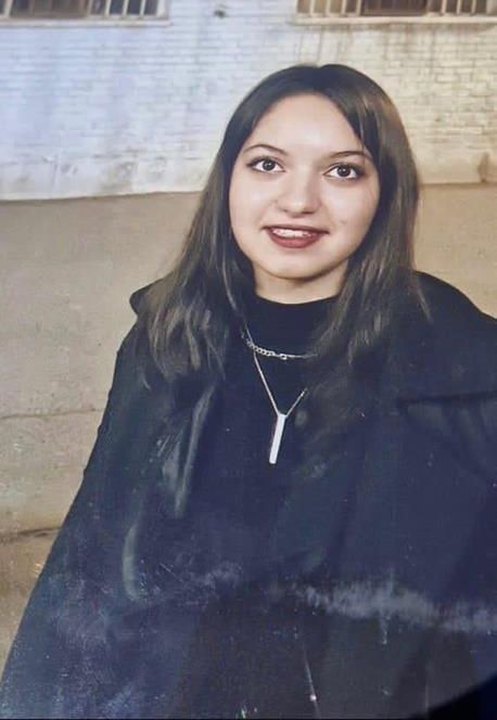 آیناز رحیمی