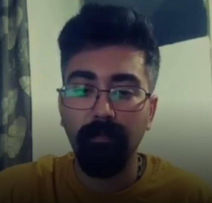 کیانوش شیرین‌بیان