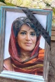 زهره خاکسار